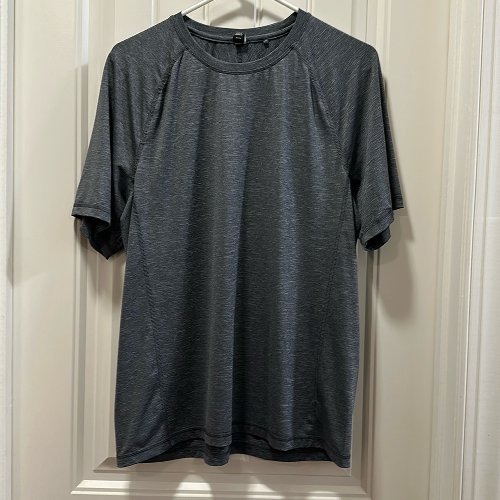 Men’s Joseph Abboud t-shirt